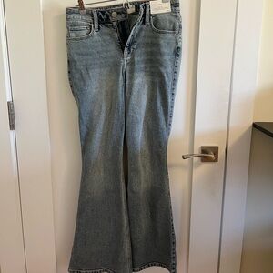 Hollister High Rise Flare Women's Jeans